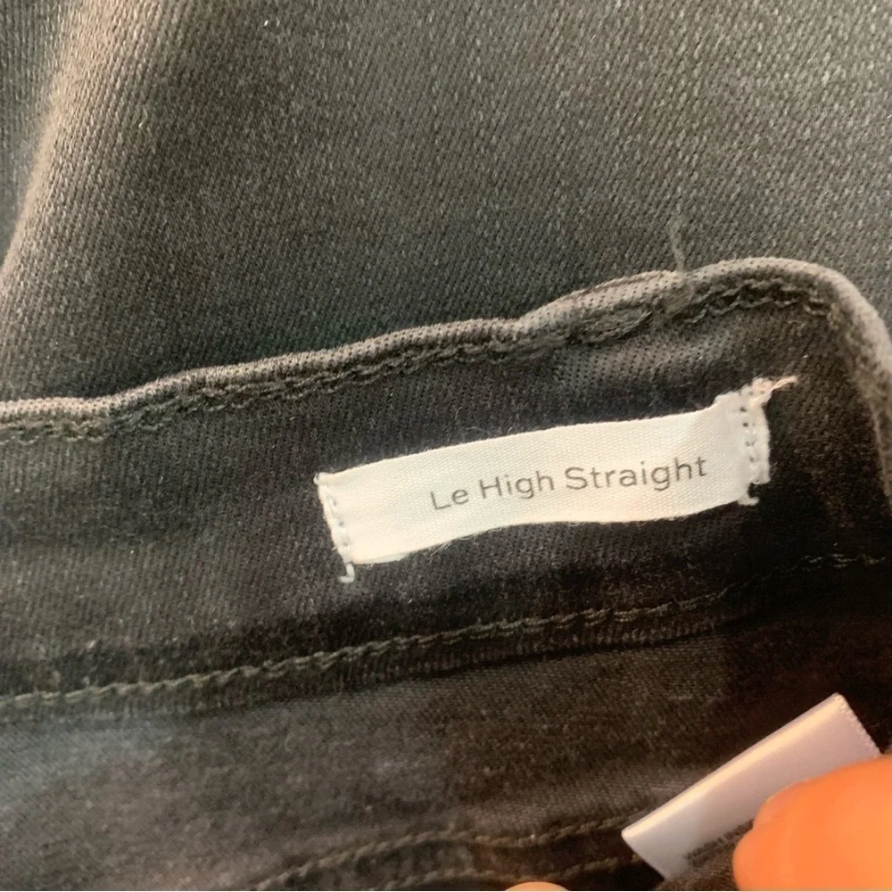 Frame Jeans Le High Straight in Kerry Black